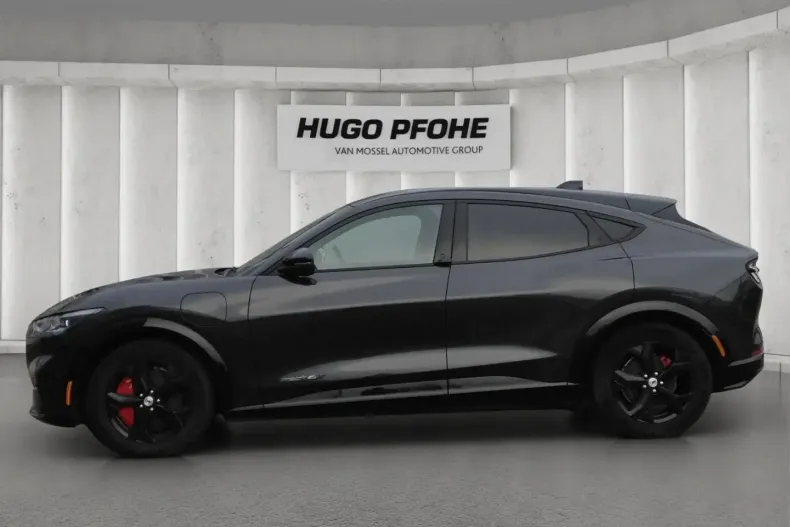 Ford Mustang Mach-E din 2022 cu 54.077 km - oferta FOR172666 - foto 2