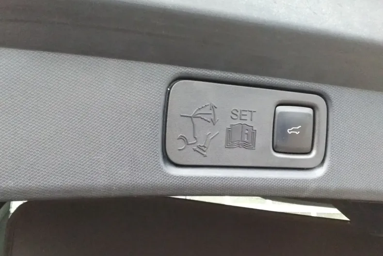 Ford Mustang Mach-E din 2022 cu 54.077 km - oferta FOR172666 - foto 20