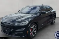 Ford Mustang Mach-E din 2022 cu 46.082 km - oferta FOR172668 - foto 1