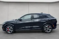 Ford Mustang Mach-E din 2022 cu 46.082 km - oferta FOR172668 - foto 2