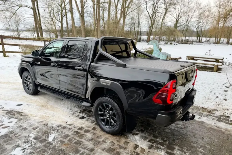 Toyota Hilux din 2024 cu 42.987 km - oferta TOY172674 - foto 20