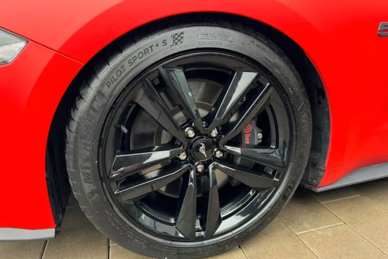 Ford Mustang din 2021 cu 39.453 km - oferta FOR172676 - foto 4