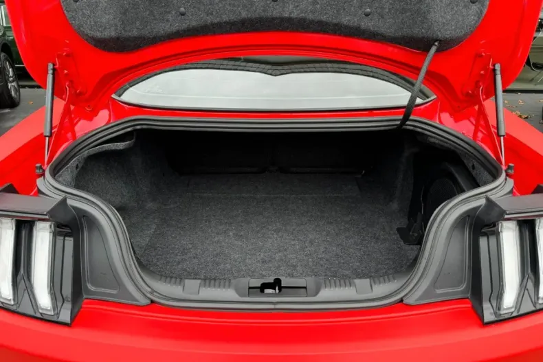 Ford Mustang din 2021 cu 39.453 km - oferta FOR172676 - foto 8