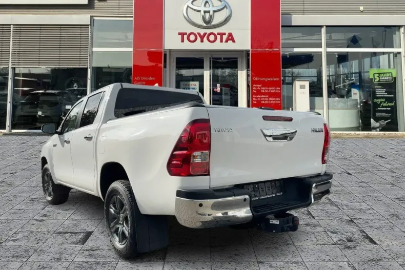 Toyota Hilux din 2024 cu 23.410 km - oferta TOY172678 - foto 3
