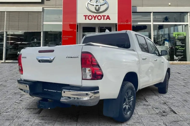 Toyota Hilux din 2024 cu 23.410 km - oferta TOY172678 - foto 4