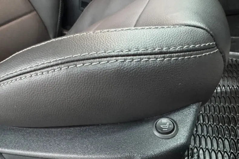 Ford Mustang din 2022 cu 37.810 km - oferta FOR172679 - foto 22