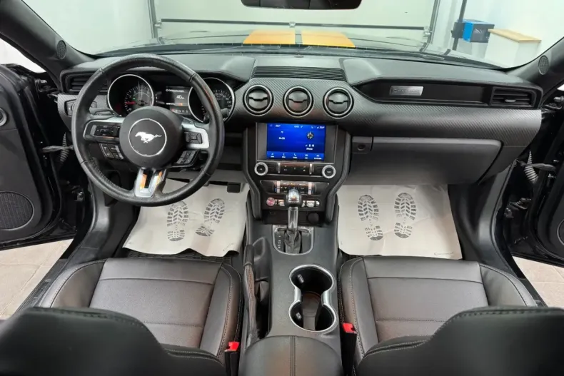 Ford Mustang din 2022 cu 37.810 km - oferta FOR172679 - foto 23