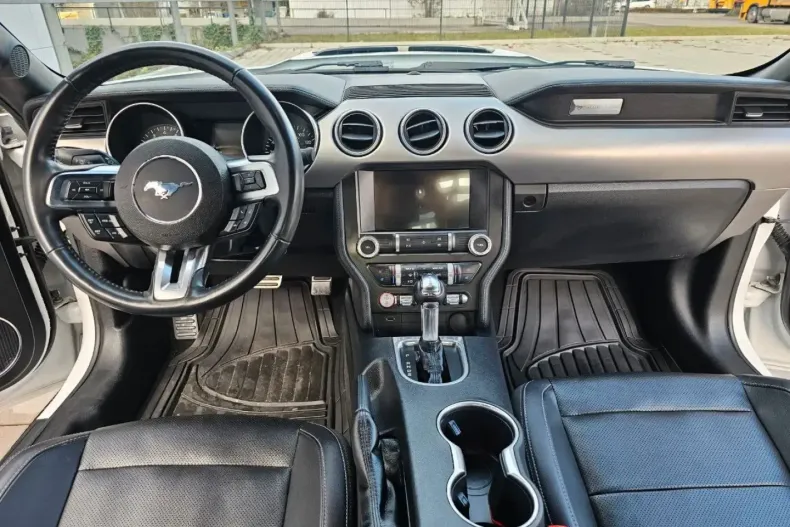 Ford Mustang din 2022 cu 73.730 km - oferta FOR172680 - foto 11