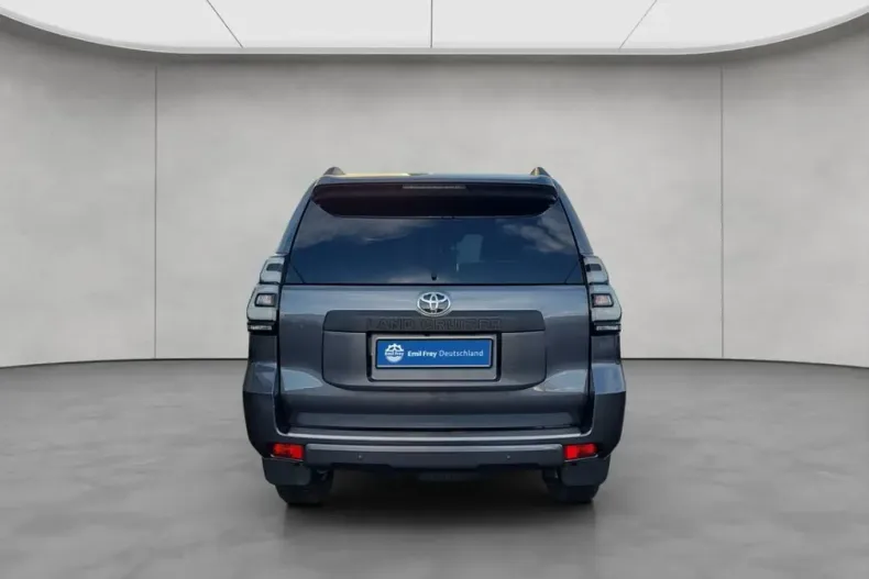 Toyota Land Cruiser din 2023 cu 8.058 km - oferta TOY172686 - foto 4