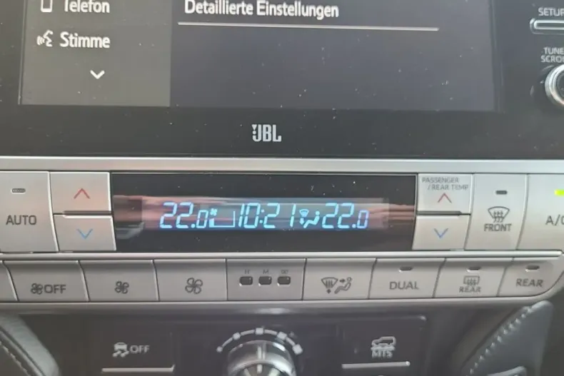 Toyota Land Cruiser din 2023 cu 8.058 km - oferta TOY172686 - foto 14