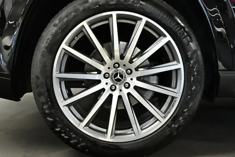 Mercedes-Benz GLS 580 din 2024 cu 15.900 km - oferta MER172702 - foto 5