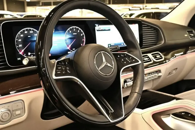 Mercedes-Benz GLS 580 din 2024 cu 15.900 km - oferta MER172702 - foto 20