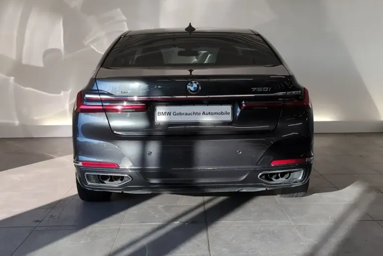 BMW 750 din 2021 cu 66.005 km - oferta BMW172717 - foto 9