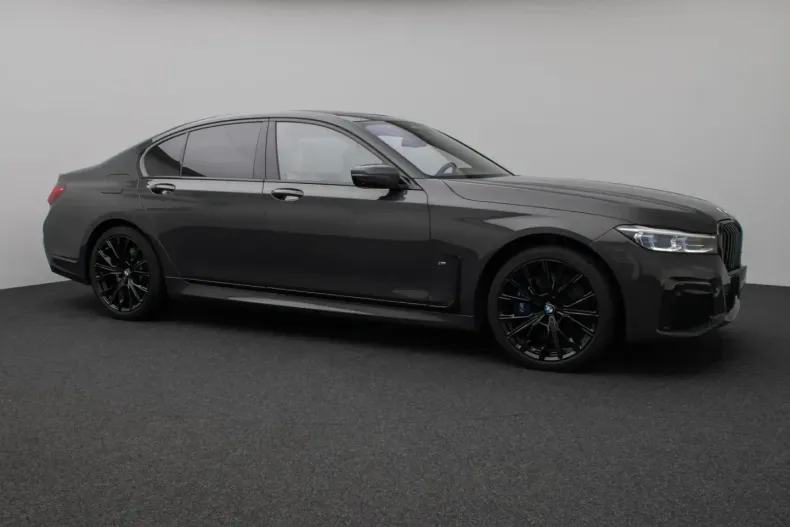 BMW 740 din 2021 cu 99.800 km - oferta BMW172718 - foto 3