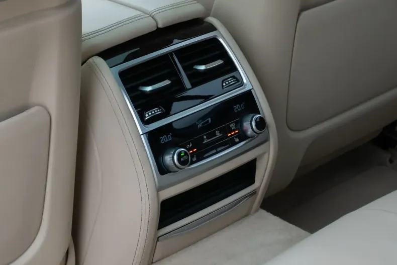 BMW 740 din 2021 cu 99.800 km - oferta BMW172718 - foto 28