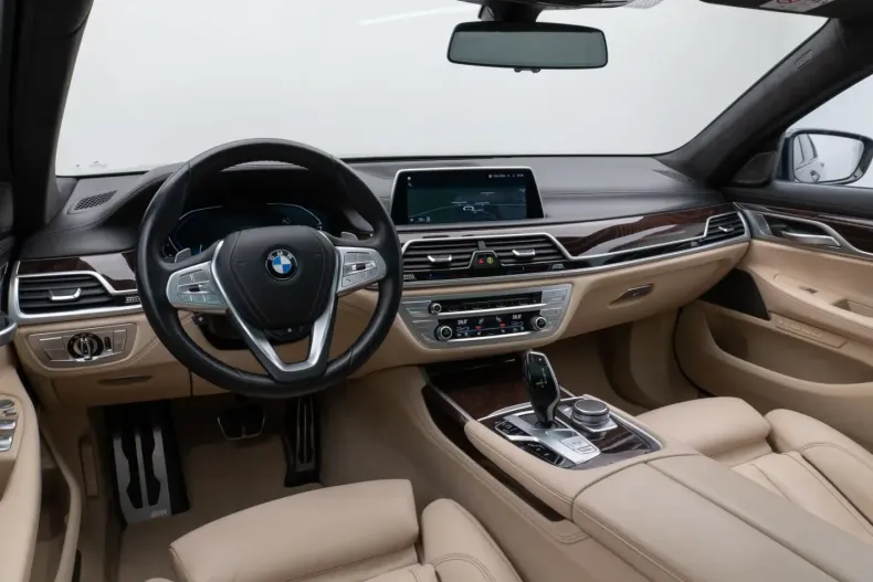 BMW 740 din 2021 cu 99.800 km - oferta BMW172718 - foto 43