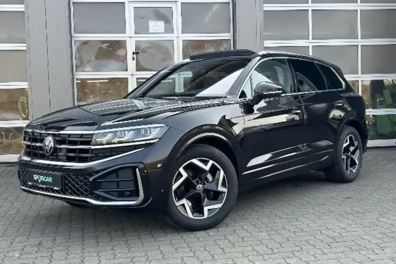 Volkswagen Touareg din 2023 cu 29.987 km - oferta VOL172720 - foto 1