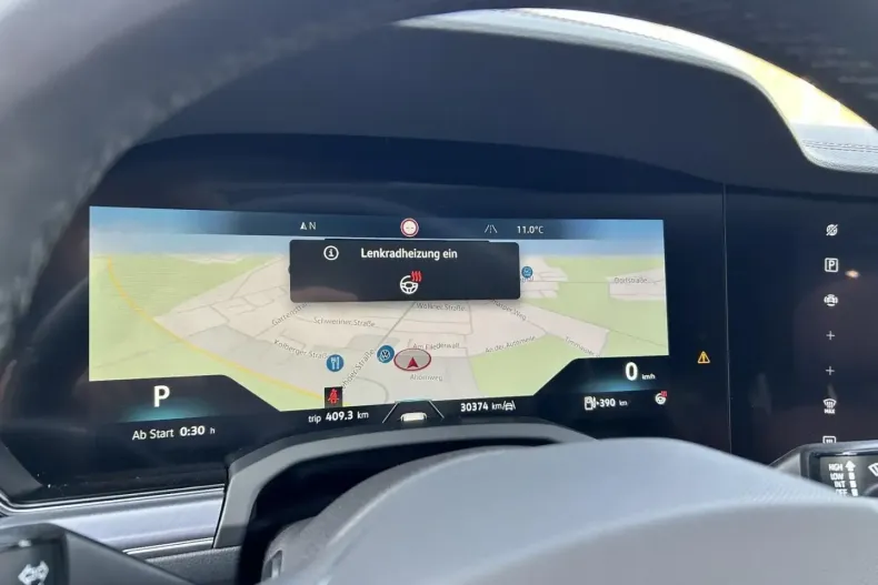 Volkswagen Touareg din 2023 cu 29.987 km - oferta VOL172720 - foto 24