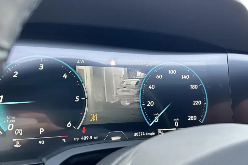 Volkswagen Touareg din 2023 cu 29.987 km - oferta VOL172720 - foto 26