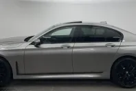 BMW 730 din 2022 cu 75.093 km - oferta BMW172722 - foto 2
