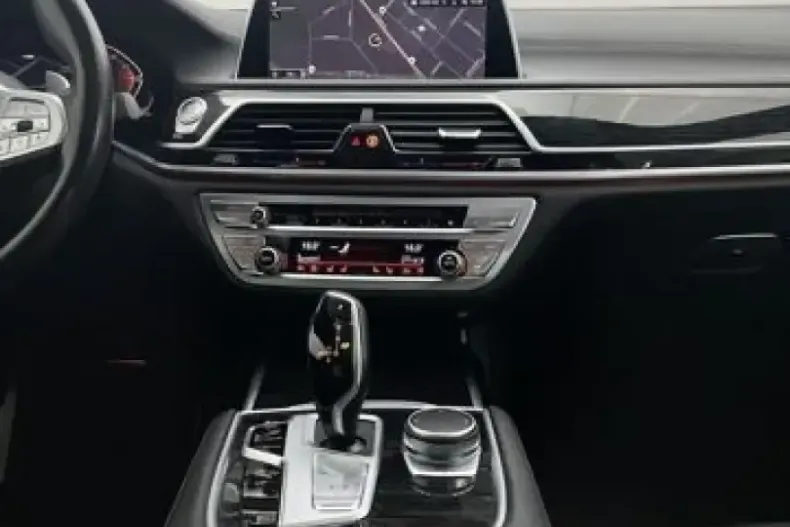 BMW 730 din 2022 cu 75.093 km - oferta BMW172722 - foto 23