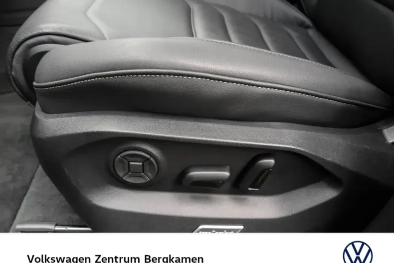 Volkswagen Touareg din 2024 cu 25.042 km - oferta VOL172723 - foto 13