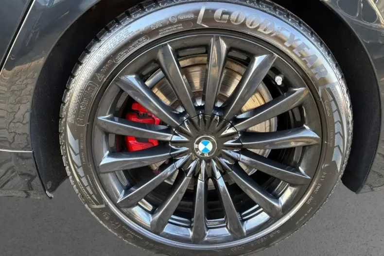 BMW 750 din 2022 cu 70.000 km - oferta BMW172725 - foto 13