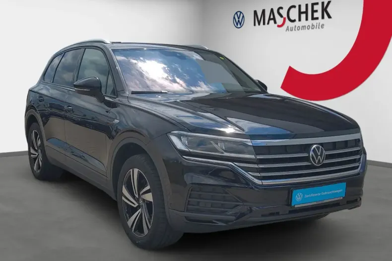 Volkswagen Touareg din 2022 cu 45.200 km - oferta VOL172726 - foto 1