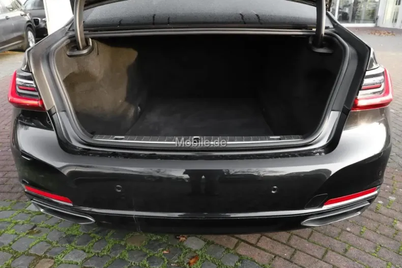 BMW 740 din 2021 cu 91.589 km - oferta BMW172729 - foto 7