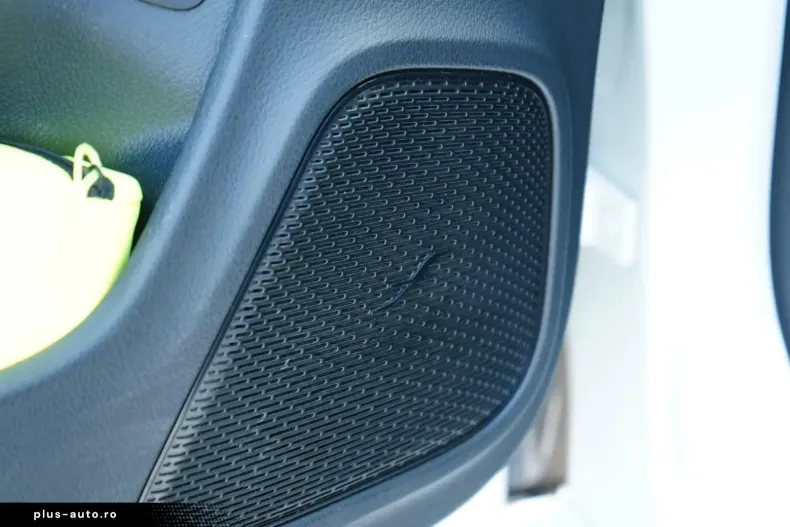 Mercedes-Benz CLA 220 din 2021 cu 90.000 km - oferta MER172733 - foto 11