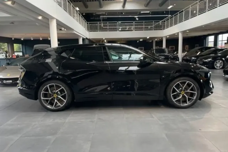 Lotus Eletre din 2023 cu 9.999 km - oferta LOT172738 - foto 8