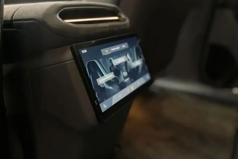 Lotus Eletre din 2023 cu 9.999 km - oferta LOT172738 - foto 20