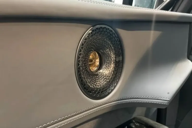 Lotus Eletre din 2023 cu 9.999 km - oferta LOT172738 - foto 24