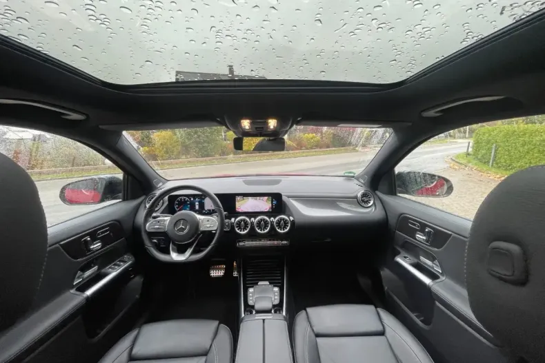 Mercedes-Benz GLA 220 din 2023 cu 39.300 km - oferta MER172739 - foto 25