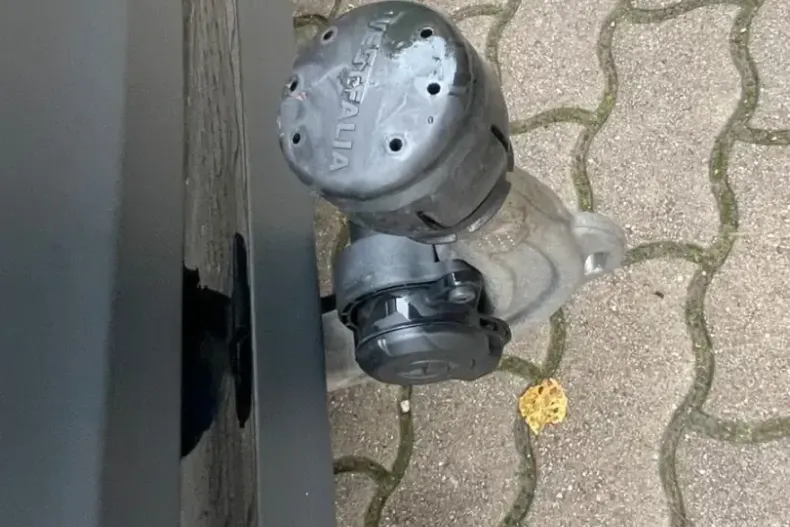 Mercedes-Benz GLA 220 din 2023 cu 39.300 km - oferta MER172739 - foto 45