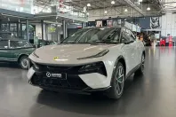 Lotus Eletre din 2025 cu 9.000 km - oferta LOT172740 - foto 3