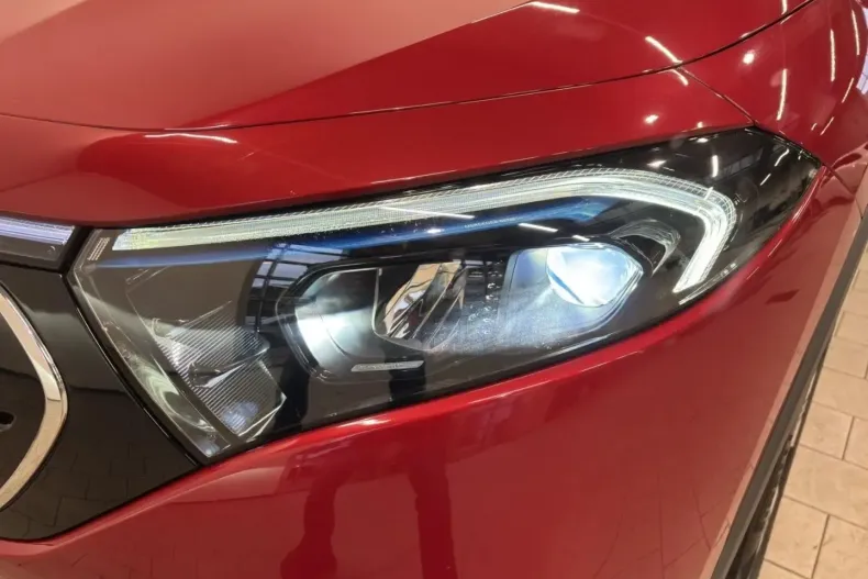 Mercedes-Benz EQA din 2021 cu 62.702 km - oferta MER172741 - foto 13