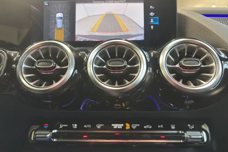 Mercedes-Benz EQA din 2021 cu 62.702 km - oferta MER172741 - foto 18