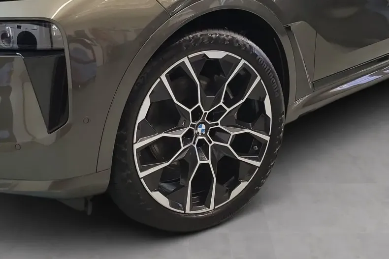 BMW X7 din 2023 cu 71.890 km - oferta BMW172742 - foto 6