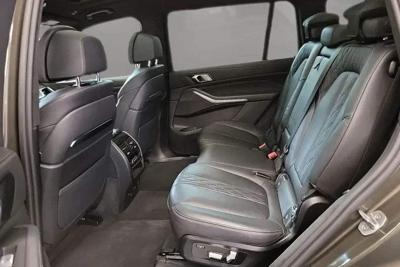 BMW X7 din 2023 cu 71.890 km - oferta BMW172742 - foto 11