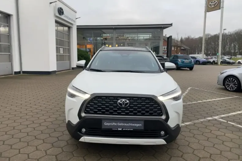 Toyota Corolla Cross din 2024 cu 24.200 km - oferta TOY172746 - foto 6