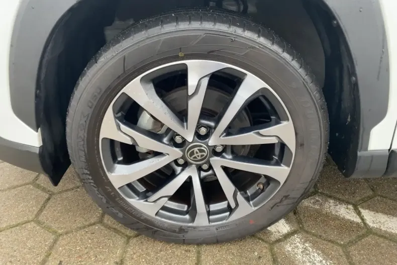 Toyota Corolla Cross din 2024 cu 24.200 km - oferta TOY172746 - foto 7