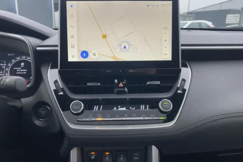 Toyota Corolla Cross din 2024 cu 24.200 km - oferta TOY172746 - foto 10