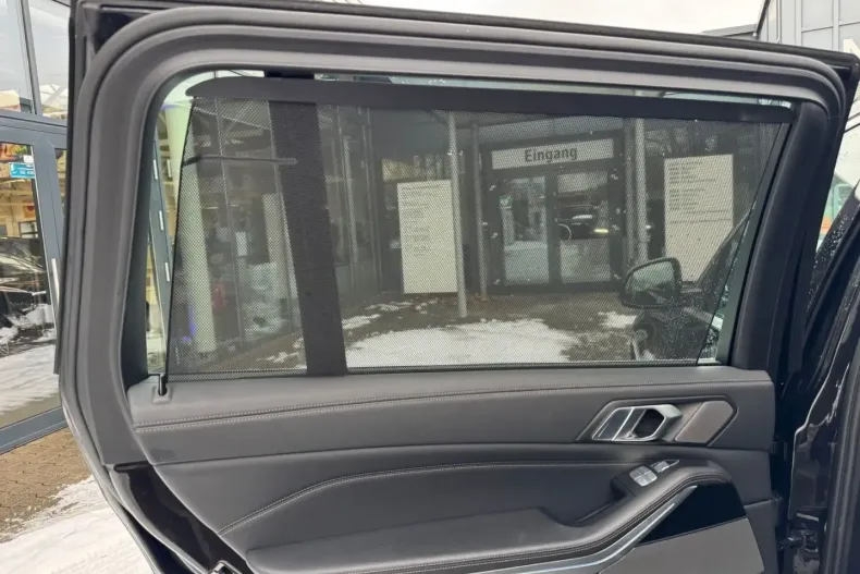 BMW X7 din 2023 cu 87.490 km - oferta BMW172747 - foto 10