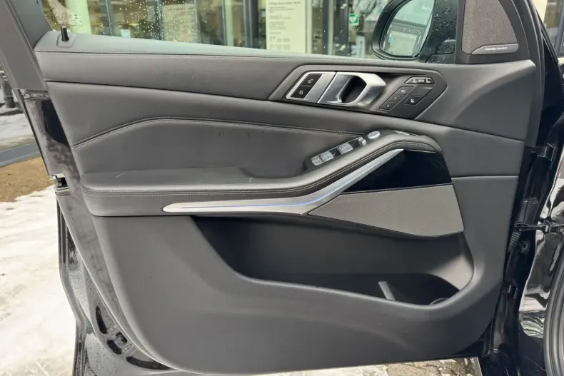 BMW X7 din 2023 cu 87.490 km - oferta BMW172747 - foto 24