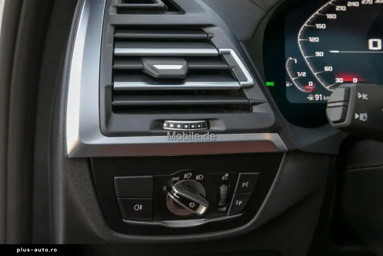 BMW X4 M din 2025 cu 10.243 km - oferta BMW172757 - foto 10