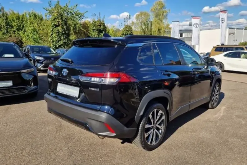 Toyota Corolla Cross din 2023 cu 48.887 km - oferta TOY172758 - foto 5