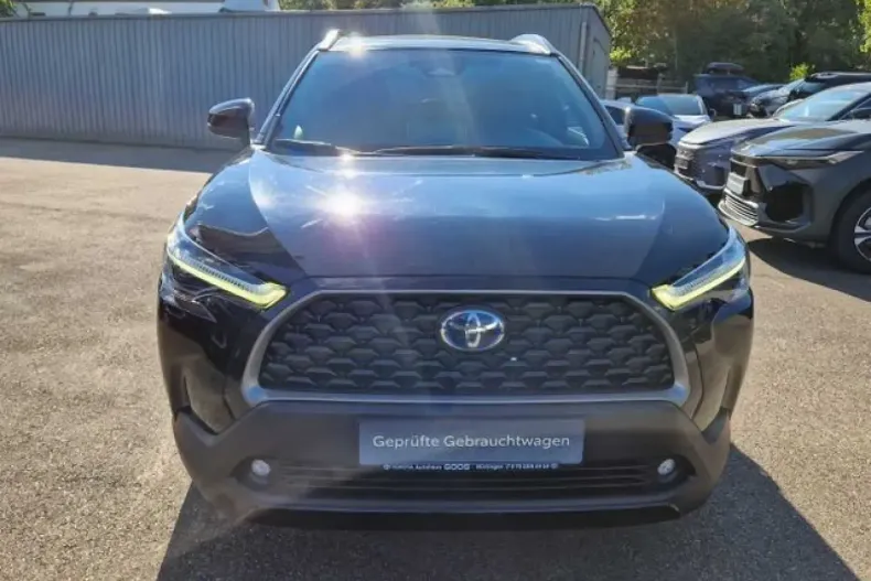 Toyota Corolla Cross din 2023 cu 48.887 km - oferta TOY172758 - foto 8