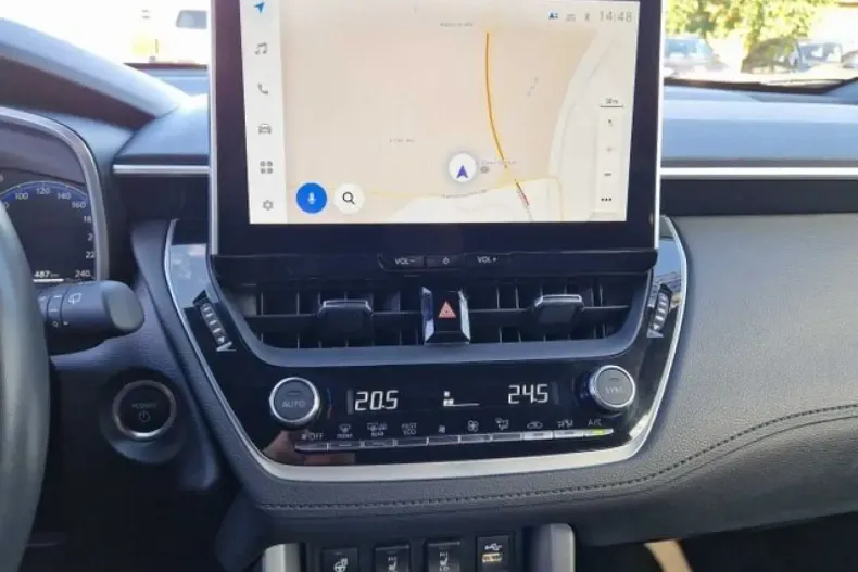 Toyota Corolla Cross din 2023 cu 48.887 km - oferta TOY172758 - foto 14