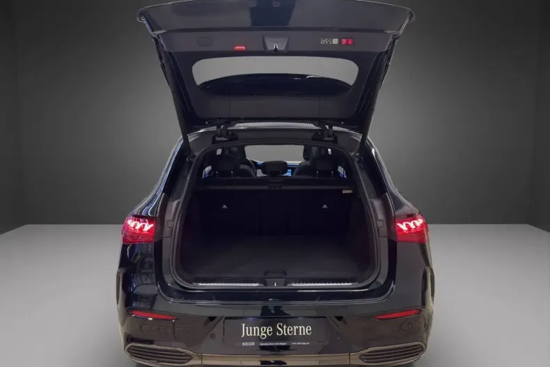 Mercedes-Benz EQE SUV din 2023 cu 20.826 km - oferta MER172765 - foto 12